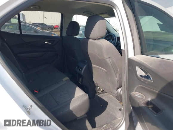 2019 Chevrolet Equinox LT with VIN 2GNAXVEXXK6221349, listed as a IAAI auction lot 41806959 with 129,382 mi miles. Bid and sale history available at carsss.com. Image 8.