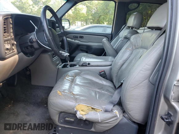 2000 Chevrolet Tahoe LS with VIN 1GNEK13T2YJ203710, listed as a Copart auction lot 57302495 with 237,227 mi miles and Salvage title. Bid and sale history available at DreamBid. Image 7.