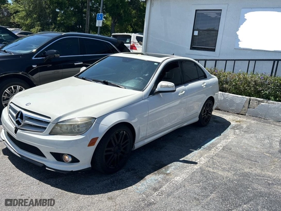 2009 Mercedes-Benz C-Class 3.0L Sport with VIN WDDGF54X69R040826, listed as a Copart auction lot 50947545 with 183,185 mi miles and Clean Title. Bid and sale history available at carsss.com. Image 2.