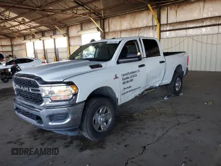 2020 Ram 2500 Tradesman z VIN 3C6UR5CL3LG227264, wystawiony jako Copart lot #54622155 z przebiegiem 64 425 mil mil oraz Szkoda całkowita • Salvage title. Historia ofert i sprzedaży dostępna na DreamBid. Obrazek 1.