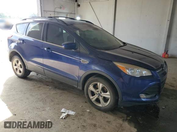 2013 Ford Escape SE z VIN 1FMCU9GX2DUD31603, wystawiony jako Copart lot #59081725 z przebiegiem 131 263 mil mil oraz Szkoda całkowita • Salvage title. Historia ofert i sprzedaży dostępna na DreamBid. Obrazek 4.
