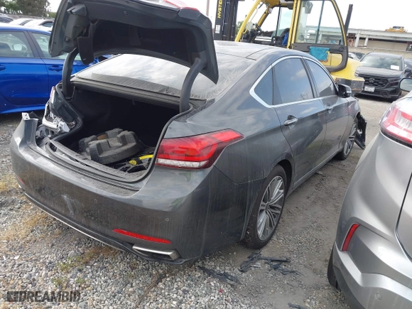 2018 Genesis G80 3.8L with VIN KMHGN4JE7JU262623, listed as a IAAI auction lot 41230215 with 94,006 mi miles. Bid and sale history available at carsss.com. Image 4.
