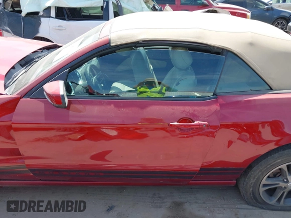 2014 Ford Mustang V6 with VIN 1ZVBP8EM7E5238529, listed as a IAAI auction lot 42045029 with 129,785 mi miles and . Bid and sale history available at DreamBid. Image 14.