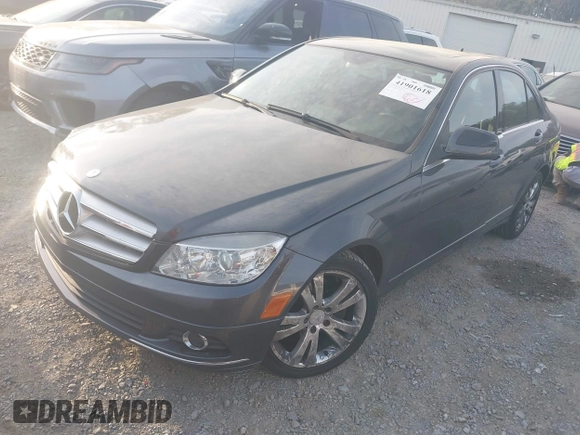 2009 Mercedes-Benz C-Class 3.0L Sport with VIN WDDGF81X49F232057, listed as a IAAI auction lot 41901618 with 136,343 mi miles. Bid and sale history available at carsss.com. Image 17.