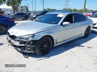 2016 BMW 7 Series 750i xDrive with VIN WBA7F2C52GG417733, listed as a IAAI auction lot 42040625 with 91,007 mi miles. Bid and sale history available at carsss.com. Image 2.
