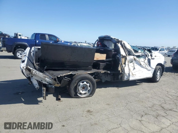 2018 Ford F-150 XL z VIN 1FTMF1CB1JKE82342, wystawiony jako Copart lot #51732805 z przebiegiem Nie podano mil oraz Szkoda całkowita • Salvage title. Historia ofert i sprzedaży dostępna na DreamBid. Obrazek 3.