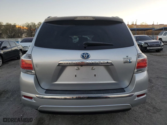 2013 Toyota Highlander Hybrid with VIN JTEBC3EH7D2015679, listed as a Copart auction lot 84519074 with 217,466 mi miles and Salvage Title. Bid and sale history available at carsss.com. Image 6.