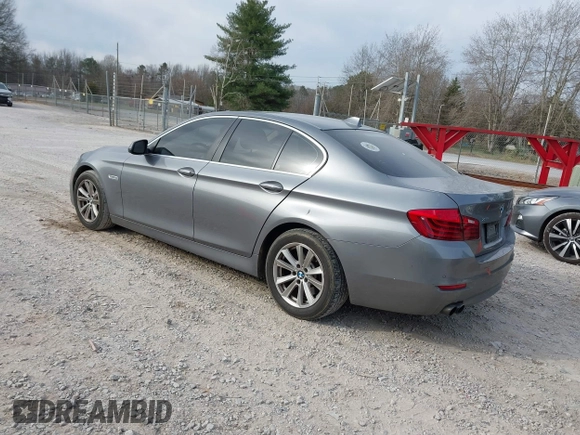 2014 BMW 5 Series 528i xDrive with VIN WBA5A7C58ED617016, listed as a IAAI auction lot 41696157 with 184,365 mi miles and . Bid and sale history available at DreamBid. Image 3.