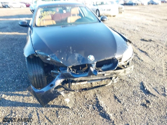 2009 BMW 3 Series 328i with VIN WBAWB33539P136072, listed as a IAAI auction lot 41380104 with 136,983 mi miles. Bid and sale history available at carsss.com. Image 6.
