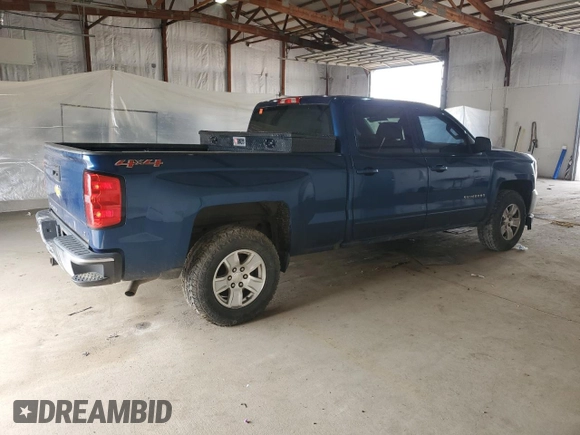 2016 Chevrolet Silverado 1500 LT with VIN 1GCUKREC9GF164552, listed as a Copart auction lot 52196485 with 105,668 mi miles and Salvage Title. Bid and sale history available at DreamBid. Image 3.