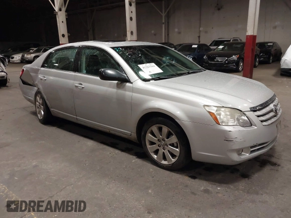 2007 Toyota Avalon XL with VIN 4T1BK36B37U227131, listed as a IAAI auction lot 41221104 with 141,852 mi miles. Bid and sale history available at carsss.com. Image 1.