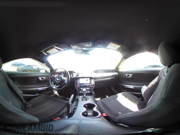 2020 Ford Mustang GT z VIN 1FA6P8CF5L5167150, wystawiony jako IAAI lot #42532222 z przebiegiem 72 292 mil mil oraz . Historia ofert i sprzedaży dostępna na DreamBid. Obrazek 18.