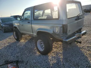 1987 Ford Bronco z VIN 1FMCU12T1HUA12785, wystawiony jako Copart lot #85747984 z przebiegiem Nie podano mil oraz Szkoda całkowita • Salvage title. Historia ofert i sprzedaży dostępna na DreamBid. Obrazek 2.