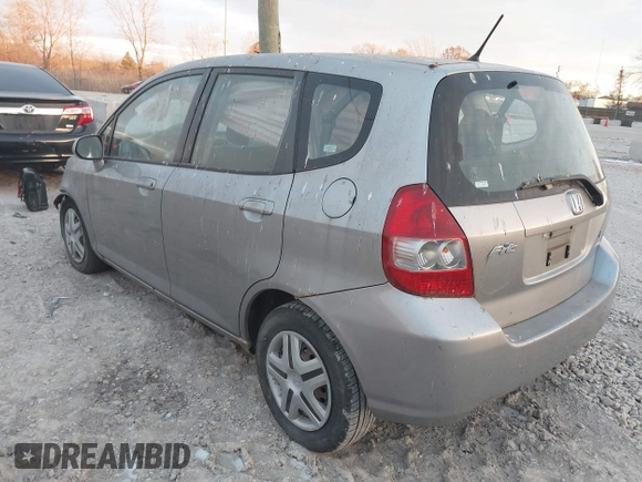 2007 Honda Fit with VIN JHMGD38417S043657, listed as a IAAI auction lot 41025258 with 147,034 mi miles. Bid and sale history available at carsss.com. Image 3.