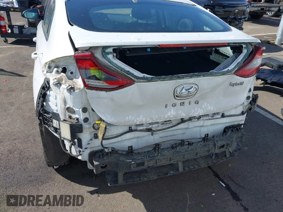 2017 Hyundai Ioniq SEL z VIN KMHC75LC5HU048413, wystawiony jako IAAI lot #42073696 z przebiegiem 81 467 mil mil oraz . Historia ofert i sprzedaży dostępna na DreamBid. Obrazek 6.