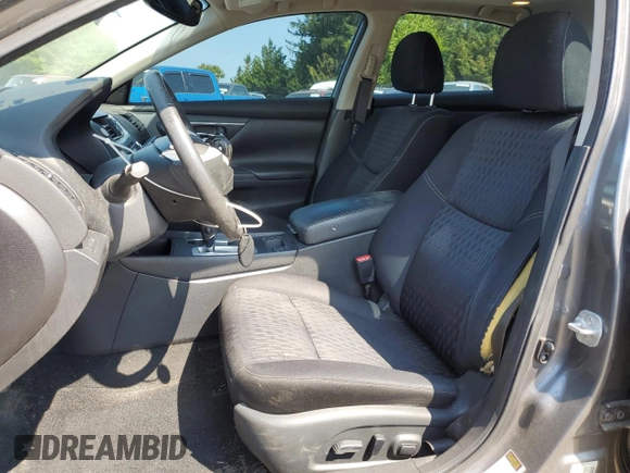 2017 Nissan Altima SV with VIN 1N4AL3APXHC222151, listed as a Copart auction lot 59560855 with 47,232 mi miles and Salvage title. Bid and sale history available at DreamBid. Image 7.