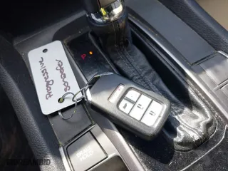 2017 Honda Civic Hatchback EX-L Navi with VIN SHHFK7H79HU222272, listed as a IAAI auction lot 41816893 with 161,622 mi miles. Bid and sale history available at carsss.com. Image 11.