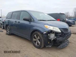 2015 Toyota Sienna L with VIN 5TDZK3DC6FS542457, listed as a IAAI auction lot 41072508 with 167,509 mi miles. Bid and sale history available at carsss.com. Image 1.