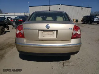2003 Volkswagen Passat GLX with VIN WVWRH63B73P038515, listed as a Copart auction lot 43861924 with 145,012 mi miles and Salvage Title. Bid and sale history available at carsss.com. Image 6.