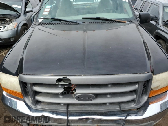 2000 Ford F-350 XL with VIN 1FTSX31L1YEA04863, listed as a Copart auction lot 47616965 with 239,016 mi miles and Clean title. Bid and sale history available at DreamBid. Image 11.