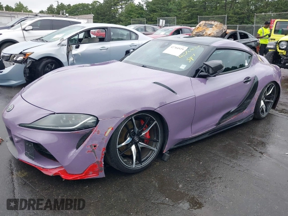 2021 Toyota Supra 3.0 z VIN WZ1DB0C03MW040150, wystawiony jako IAAI lot #42704929 z przebiegiem 15 076 mil mil oraz . Historia ofert i sprzedaży dostępna na DreamBid. Obrazek 17.
