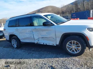 2024 Jeep Grand Cherokee Altitude X with VIN 1C4RJKAG0R8572597, listed as a IAAI auction lot 41411512 with 2,445 mi miles and . Bid and sale history available at DreamBid. Image 13.