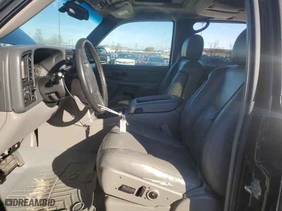 2004 Chevrolet Tahoe LT with VIN 1GNEK13Z74R271386, listed as a Copart auction lot 84734234 with 0 mi miles and Salvage Title. Bid and sale history available at carsss.com. Image 7.