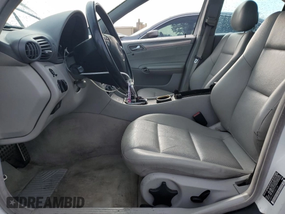 2005 Mercedes-Benz C 230 Kompressor with VIN WDBRF40J75F592134, listed as a Copart auction lot 84874144 with 168,489 mi miles and Non repairable. Bid and sale history available at DreamBid. Image 7.