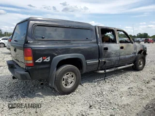 2002 Chevrolet Silverado 1500HD LT z VIN 1GCGK13U02F232577, wystawiony jako Copart lot #66970604 z przebiegiem Nie podano mil oraz Szkoda całkowita • Salvage title. Historia ofert i sprzedaży dostępna na DreamBid. Obrazek 3.