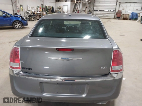 2012 Chrysler 300 Limited with VIN 2C3CCACG3CH173700, listed as a IAAI auction lot 41803306 with 90,924 mi miles. Bid and sale history available at carsss.com. Image 17.