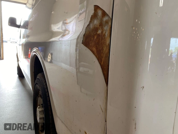 2015 Chevrolet Express Cargo with VIN 1GCWGFCG0F1145334, listed as a IAAI auction lot 42610461 with 143,162 mi miles and . Bid and sale history available at DreamBid. Image 41.
