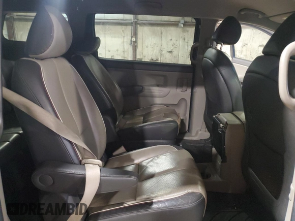 2016 Kia Sedona with VIN KNDMB5C14G6217085, listed as a Copart auction lot 51988285 with 110,939 mi miles and Salvage Title. Bid and sale history available at DreamBid. Image 11.