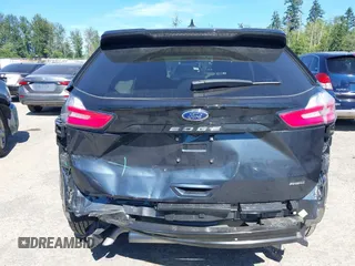 2024 Ford Edge SE с VIN 2FMPK4G94RBB20508, выставлен на аукционе IAAI как лот 42643533 с пробегом 8 858 миль миль и . История ставок и продаж доступна на DreamBid. Изображение 17.
