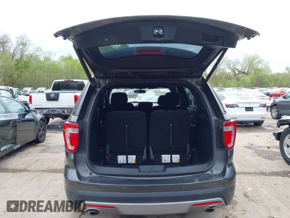 2017 Ford Explorer XLT with VIN 1FM5K7D86HGC21898, listed as a IAAI auction lot 42018490 with 78,139 mi miles and . Bid and sale history available at carsss.com. Image 17.