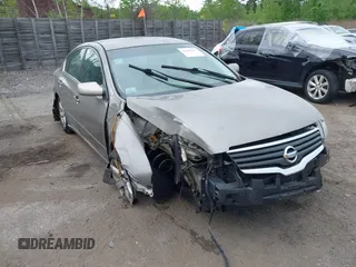 2008 Nissan Altima 2.5 z VIN 1N4AL21E48N540084, wystawiony jako IAAI lot #42303017 z przebiegiem Nie podano mil oraz . Historia ofert i sprzedaży dostępna na DreamBid. Obrazek 1.