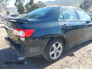 2013 Toyota Corolla L with VIN 2T1BU4EE3DC115390, listed as a IAAI auction lot 41966370 with 117,367 mi miles. Bid and sale history available at carsss.com. Image 6.
