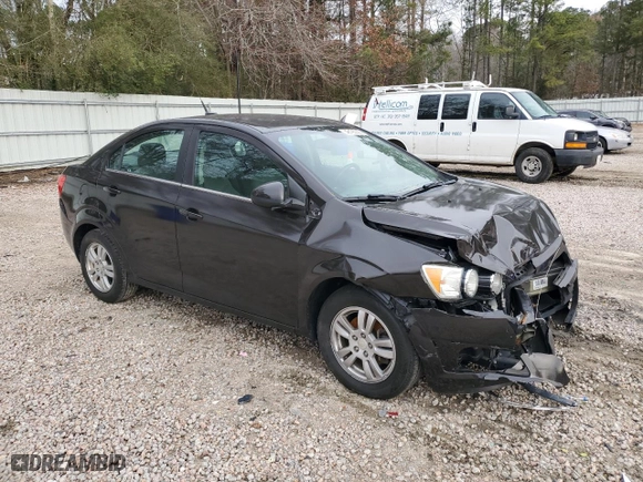2013 Chevrolet Sonic LT with VIN 1G1JC5SH1D4221495, listed as a Copart auction lot 48190305 with 129,437 mi miles and Salvage Title. Bid and sale history available at carsss.com. Image 4.