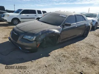 2019 Chrysler 300 Touring with VIN 2C3CCAAG8KH511688, listed as a Copart auction lot 82010164 with 79,630 mi miles and Salvage Title. Bid and sale history available at carsss.com. Image 1.
