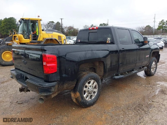 2017 Chevrolet Silverado 2500HD LT with VIN 1GC1KVEY9HF111035, listed as a IAAI auction lot 41470279 with 155,494 mi miles. Bid and sale history available at carsss.com. Image 4.