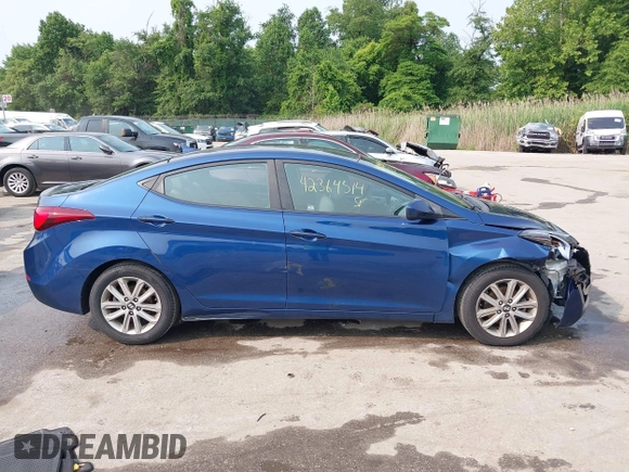 2015 Hyundai Elantra SE z VIN 5NPDH4AE9FH583692, wystawiony jako IAAI lot #42364514 z przebiegiem 156 282 mil mil oraz . Historia ofert i sprzedaży dostępna na DreamBid. Obrazek 13.