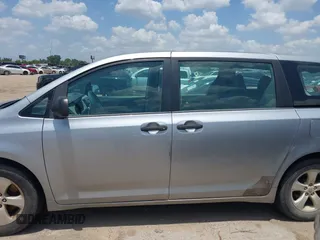 2013 Toyota Sienna L with VIN 5TDZK3DCXDS403672, listed as a IAAI auction lot 42843593 with 178,046 mi miles and . Bid and sale history available at DreamBid. Image 14.