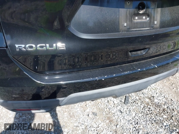2015 Nissan Rogue S with VIN KNMAT2MT3FP526411, listed as a IAAI auction lot 42166030 with 101,501 mi miles and . Bid and sale history available at DreamBid. Image 12.