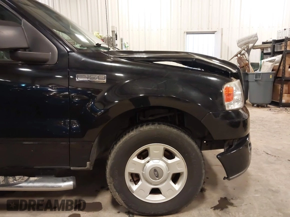 2004 Ford F-150 XL with VIN 1FTRF12W94NC05354, listed as a IAAI auction lot 41936926 with 105,846 mi miles. Bid and sale history available at carsss.com. Image 20.
