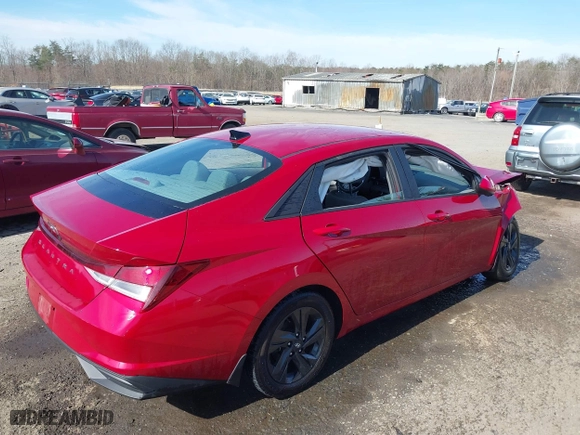 2023 Hyundai Elantra Preferred with VIN KMHLM4AG1PU431675, listed as a IAAI auction lot 41828703 with 58,913 mi miles. Bid and sale history available at carsss.com. Image 4.