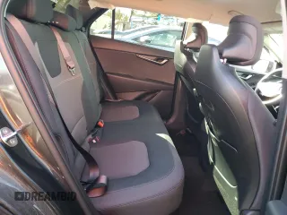 2025 Kia Niro LX with VIN KNDCP3LE3S5215136, listed as a Copart auction lot 43870085 with 3,981 mi miles and Salvage Title. Bid and sale history available at carsss.com. Image 10.