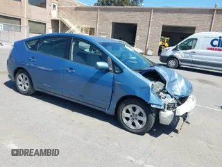 2007 Toyota Prius with VIN JTDKB20U677678691, listed as a IAAI auction lot 41993838 with 195,876 mi miles. Bid and sale history available at carsss.com. Image 1.