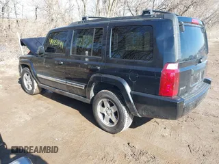 2010 Jeep Commander Sport z VIN 1J4RG4GK1AC157208, wystawiony jako IAAI lot #41485944 z przebiegiem 155 541 mil mil oraz . Historia ofert i sprzedaży dostępna na DreamBid. Obrazek 3.