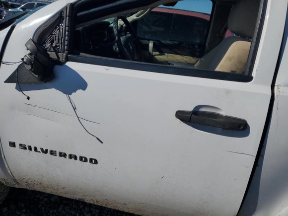 2007 Chevrolet Silverado 1500 1LT with VIN 2GCEK19J371608191, listed as a Copart auction lot 45173345 with 163,017 mi miles and Salvage Title. Bid and sale history available at DreamBid. Image 7.