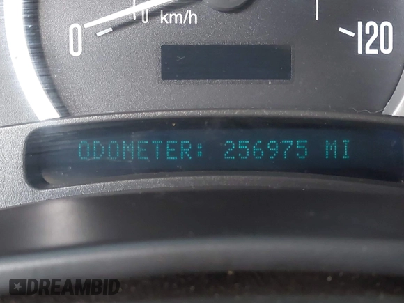 2004 Cadillac Escalade z VIN 1GYEC63T34R273497, wystawiony jako IAAI lot #41719537 z przebiegiem 256 975 mil mil oraz . Historia ofert i sprzedaży dostępna na DreamBid. Obrazek 15.