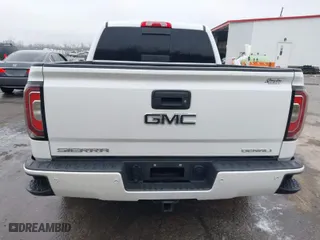 2018 GMC Sierra 1500 Denali with VIN 3GTU2PEJ4JG280332, listed as a IAAI auction lot 41784645 with 119,815 mi miles. Bid and sale history available at carsss.com. Image 16.